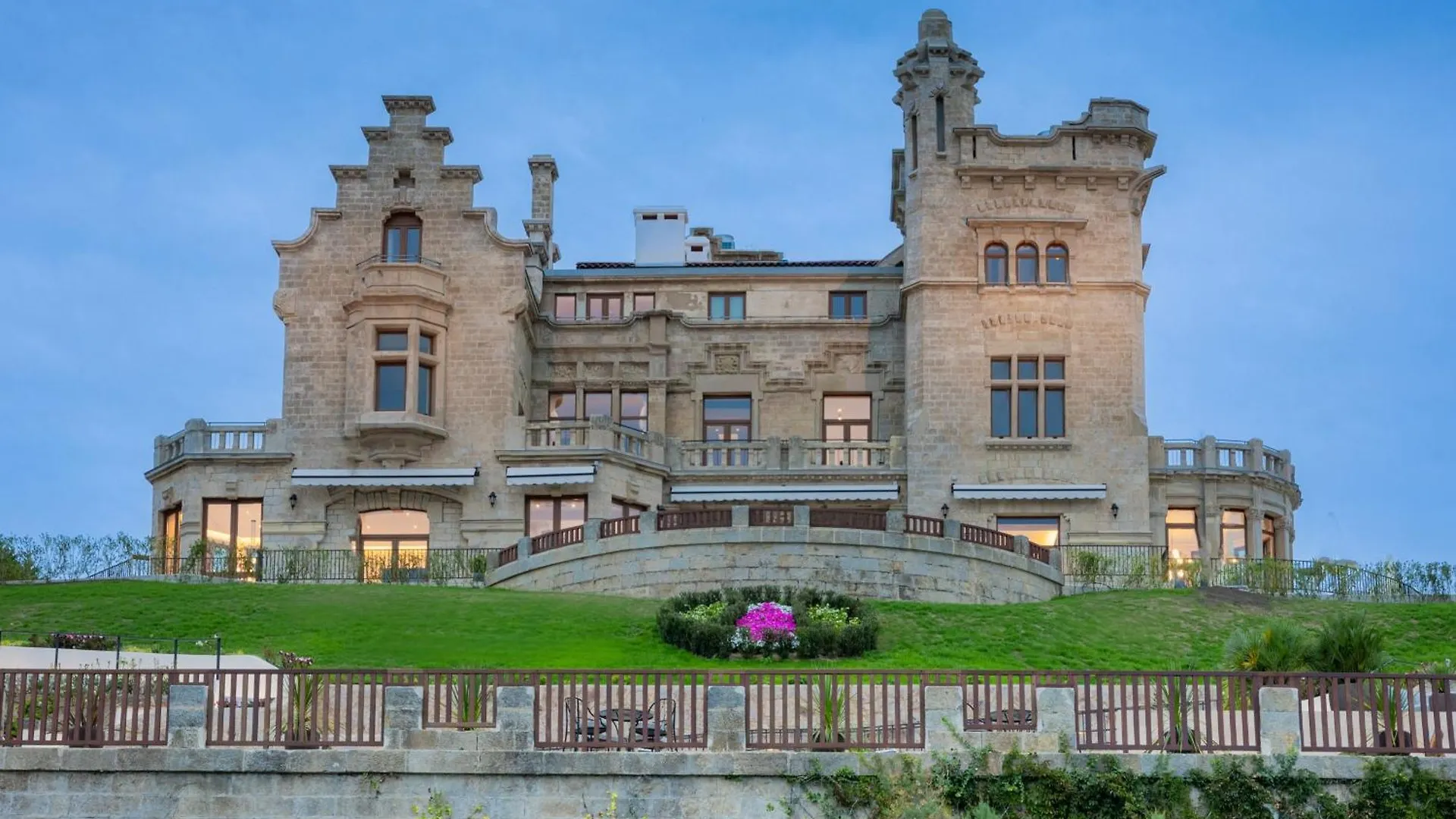 Palacio Arriluce Hotel - The Leading Hotels Of The World Getxo España
